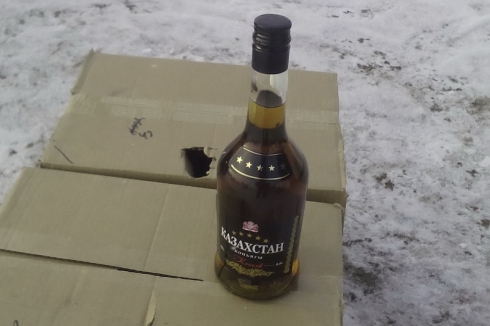 Зауральские полицейские поймали жителя Сургута на перевозке нелегального алкоголя