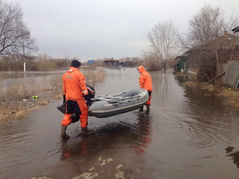 В Ирбите началась спасательная операция