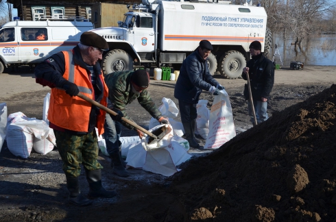 Из-за разлива рек в Ирбите подтоплено больше 30 домов (фото)