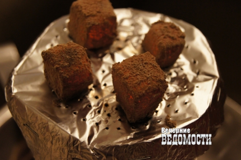 «Народный контроль» пошел войной на кальянные в Екатеринбурге (ФОТО)