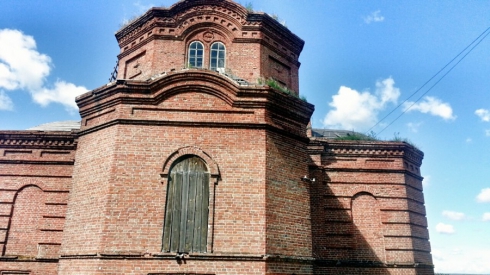 Где колхоз, а где бесхоз? Богородице-Рождественская церковь села Рычково