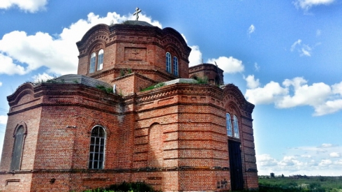 Где колхоз, а где бесхоз? Богородице-Рождественская церковь села Рычково