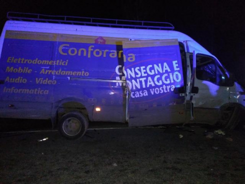 Двое человек погибли в массовом ДТП на Урале