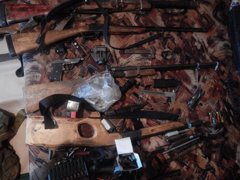 Зауральские сотрудники ФСБ изъяли партию оружия с боеприпасами