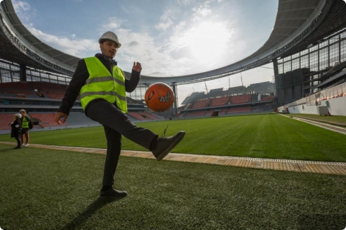 «Екатеринбург Арену» показали болельщикам «Урала»