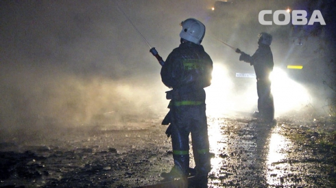 На Химмаше сгорел двухэтажный барак