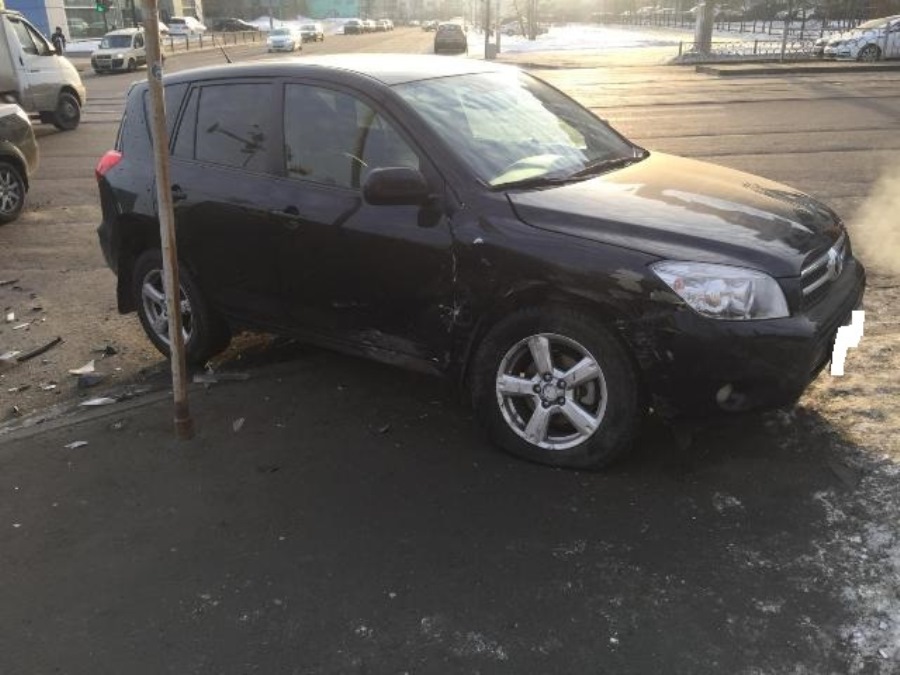 ГИБДД: сводка происшествий на территории Свердловской области за 8 февраля 2018 года ГИБДД: сводка происшествий на территории Свердловской области за 8 февраля 2018 года