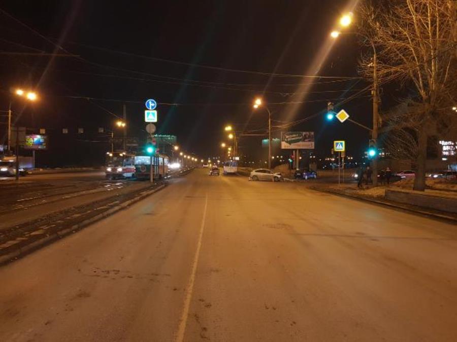 ГИБДД: сводка происшествий на территории Свердловской области за 8 февраля 2018 года ГИБДД: сводка происшествий на территории Свердловской области за 8 февраля 2018 года