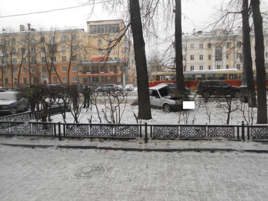 ГИБДД: сводка происшествий на территории Свердловской области 12 февраля 2018 года