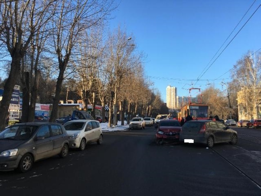 ГИБДД: сводка происшествий на территории Свердловской области 14 февраля 2018 года ГИБДД: сводка происшествий на территории Свердловской области 14 февраля 2018 года