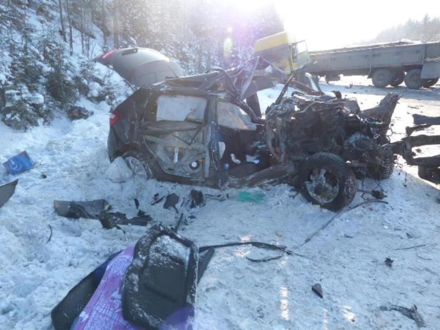 ГИБДД: сводка происшествий на территории Свердловской области с 22 по 25 февраля 2018 года