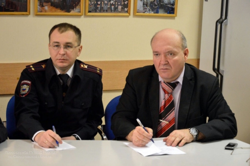 Свердловский гарнизон полиции посетили гости из Москвы