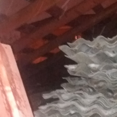 СК и прокуратура заинтересовались обрушившимся в екатеринбургской квартире потолком