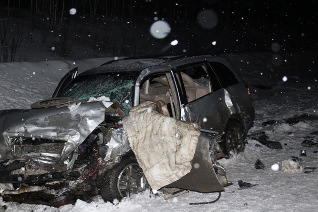 В массовом ДТП на Среднем Урале погибло два человека