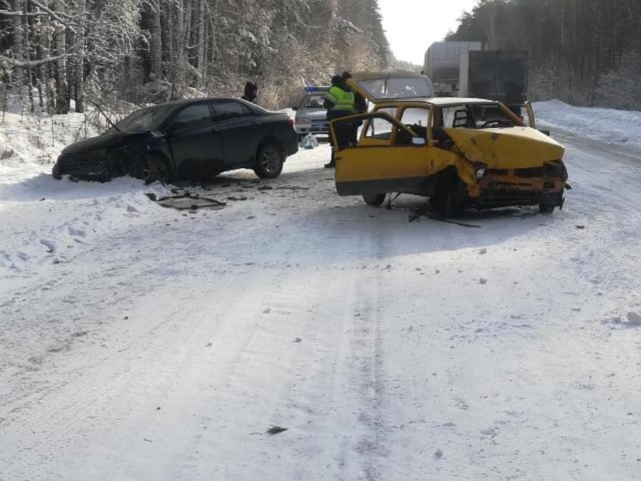 ГИБДД: сводка происшествий на территории Свердловской области за 19 марта 2018 года