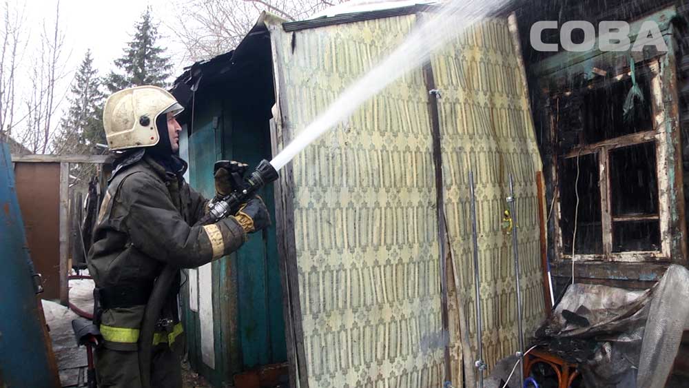 Три человека погибли при пожаре в доме на улице Восстания