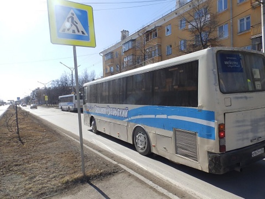 ГИБДД: сводка происшествий на территории Свердловской области за 12 апреля 2018 года ГИБДД: сводка происшествий на территории Свердловской области за 12 апреля 2018 года