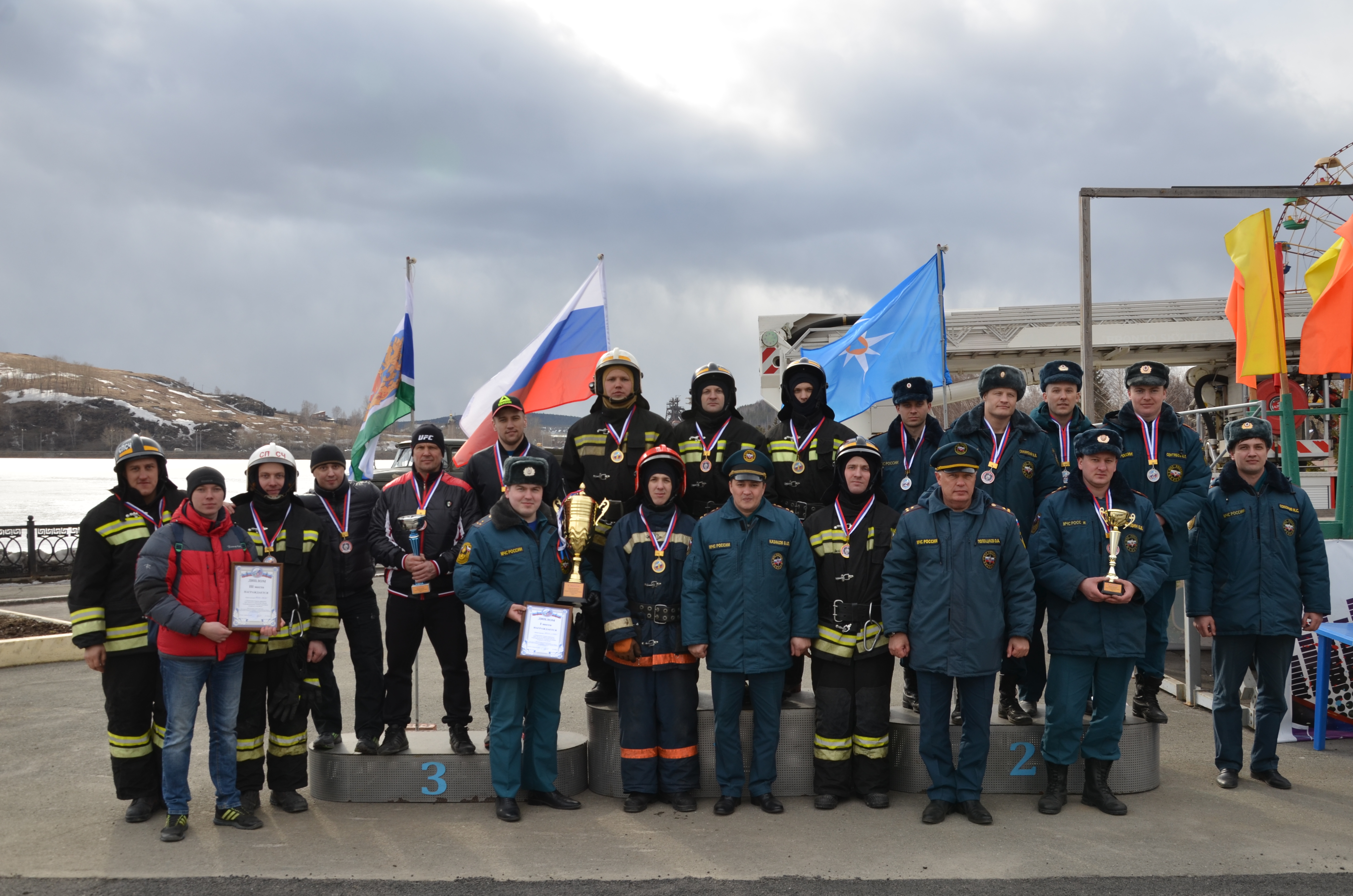 В Свердловской области прошел I Чемпионат по пожарно-спасательному кроссфиту
