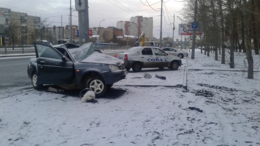 ГИБДД: сводка происшествий на территории Свердловской области за 16 апреля 2018 года ГИБДД: сводка происшествий на территории Свердловской области за 16 апреля 2018 года
