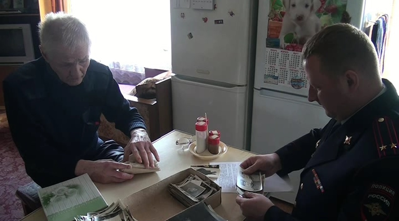 Накануне 9 Мая сыну ветерана вернули утраченный орден Накануне 9 Мая сыну ветерана вернули утраченный орден