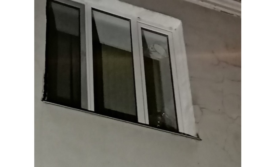 Около музея Изобразительных искусств в Екатеринбурге произошла коммунальная авария Около музея Изобразительных искусств в Екатеринбурге произошла коммунальная авария