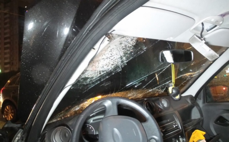 Ночью в Екатеринбурге произошло сразу несколько больших ДТП Ночью в Екатеринбурге произошло сразу несколько больших ДТП