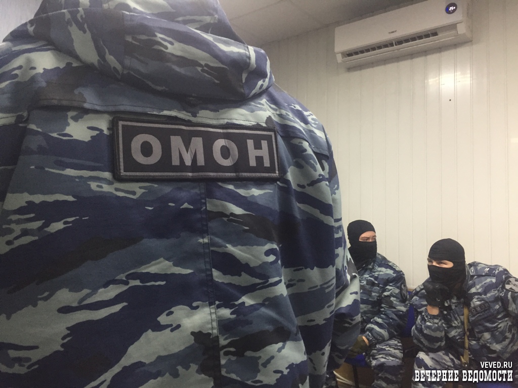 В Екатеринбурге пресекли деятельность покерного клуба на Уктусе В Екатеринбурге пресекли деятельность покерного клуба на Уктусе