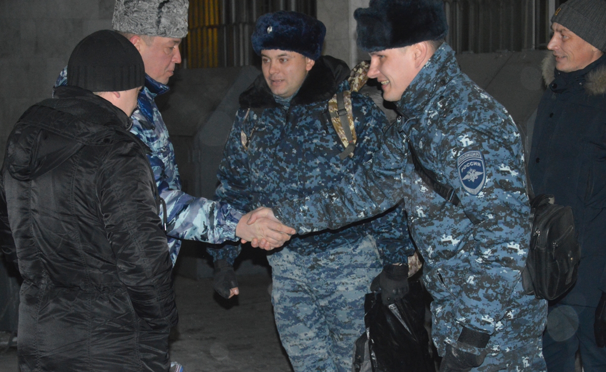 Сводный отряд свердловской полиции вернулся из командировки на Северный Кавказ