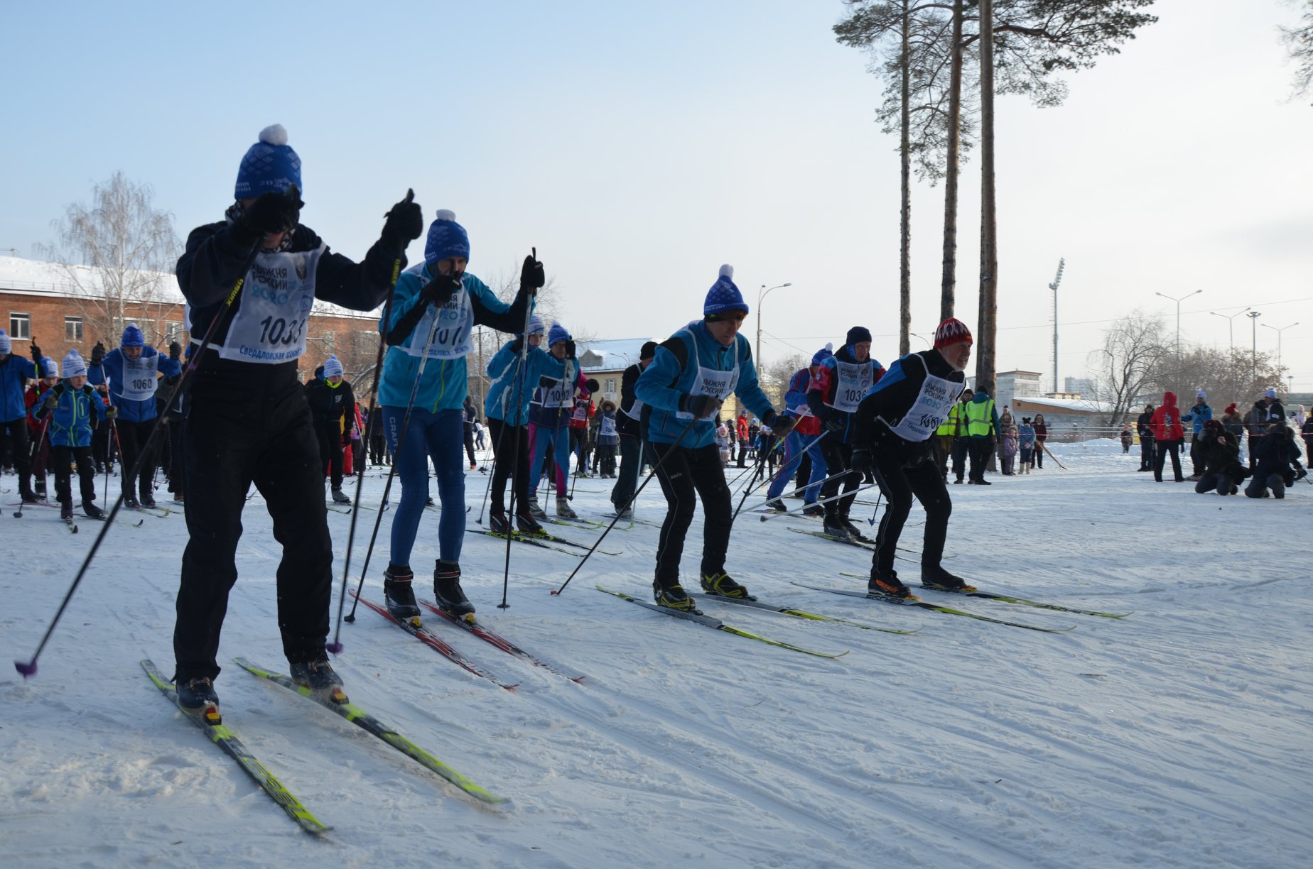На Уралмаше участие в «Лыжне России» приняли более 2000 человек