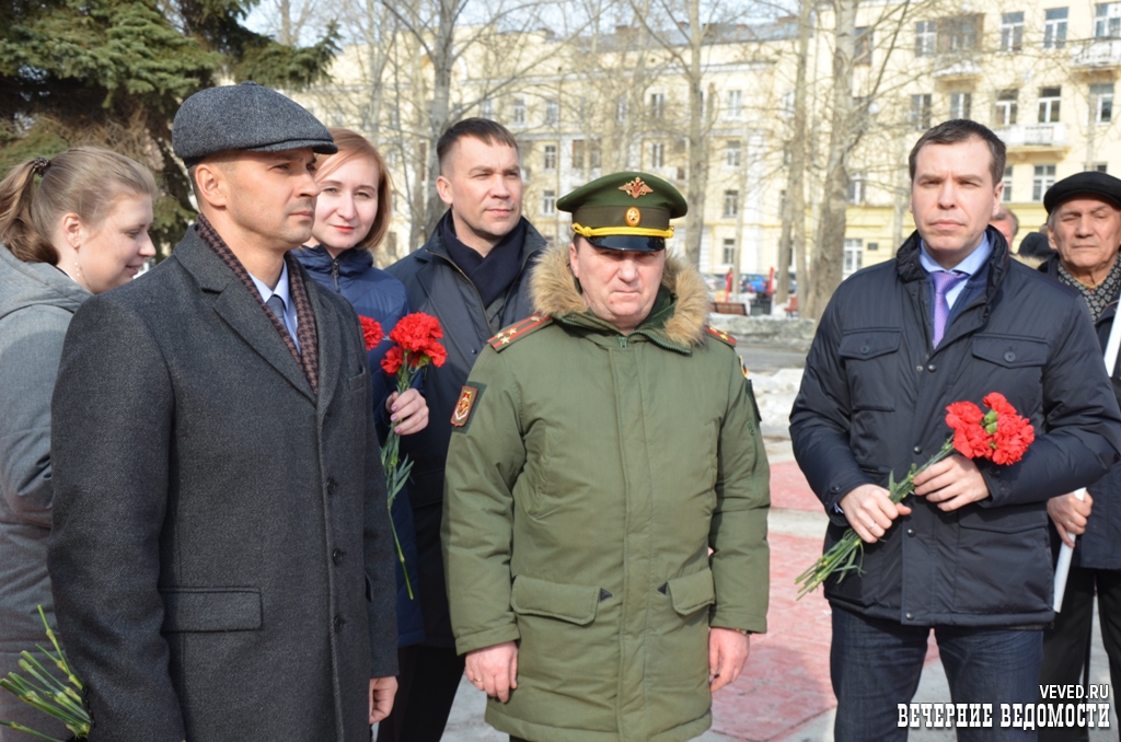 В Екатеринбурге отпраздновали 77-ю годовщину формирования Уральского добровольческого танкового корпуса