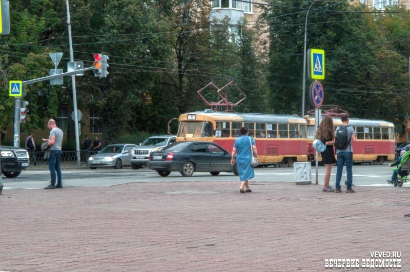 Маршрут 16 трамвая екатеринбург остановки. Трамвайные остановки Волгоград.