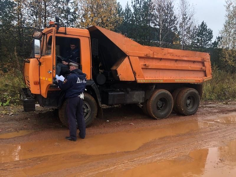 В Екатеринбурге мигрант устроил незаконную свалку